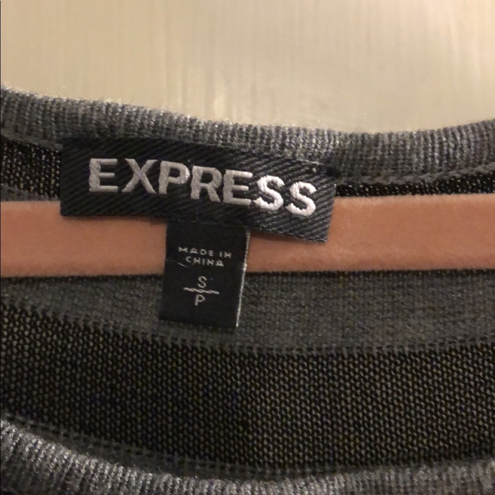 Express top - Picture 2 of 3